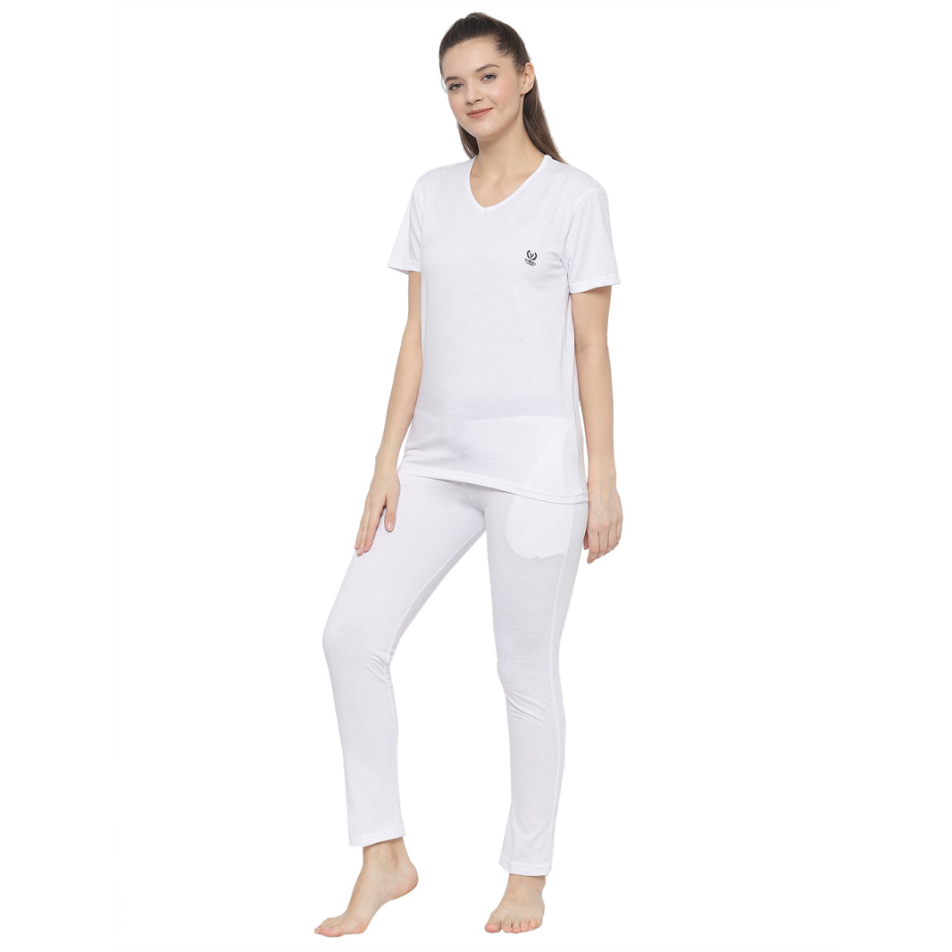 Mack Jonney White Women's Night Suit
