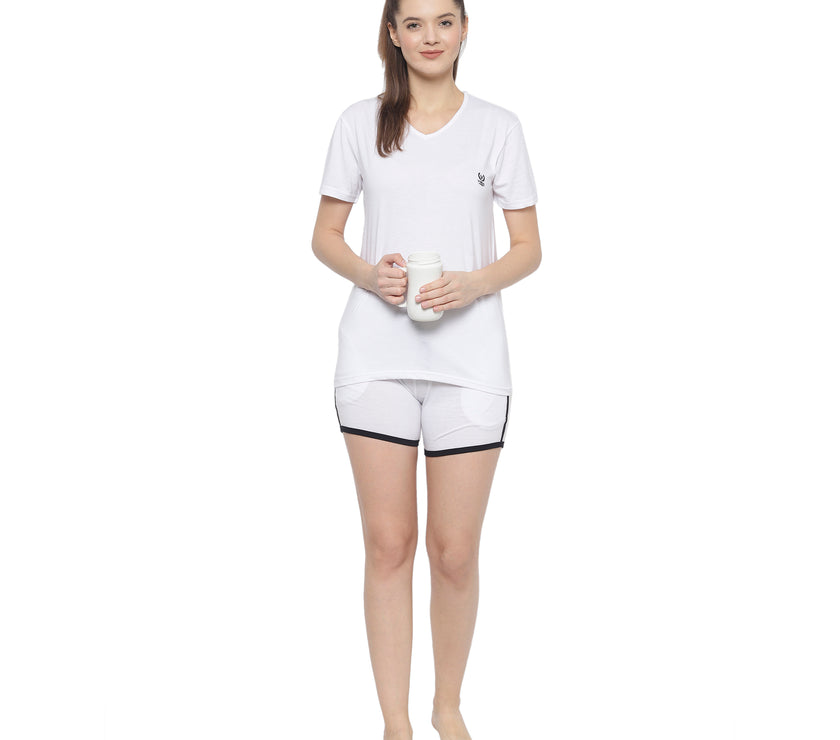 Mack Jonney White Women's Night Suit