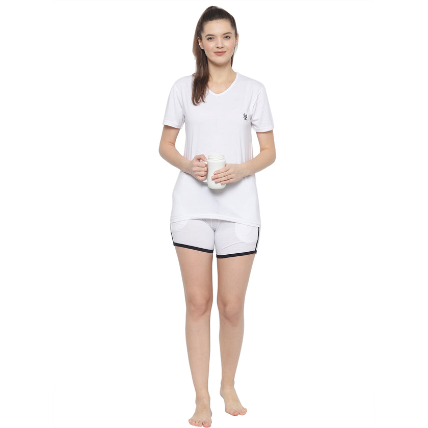 Mack Jonney White Women's Night Suit